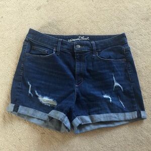 🤩 UNIVERSAL THREAD gently loved women’s denim shorts, size 10. EUC